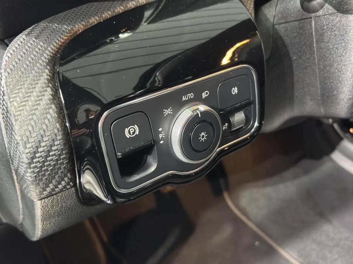 mercedes-benz-classe-a-a-250-e-2021-hibrido-a-gasolina-1332cc