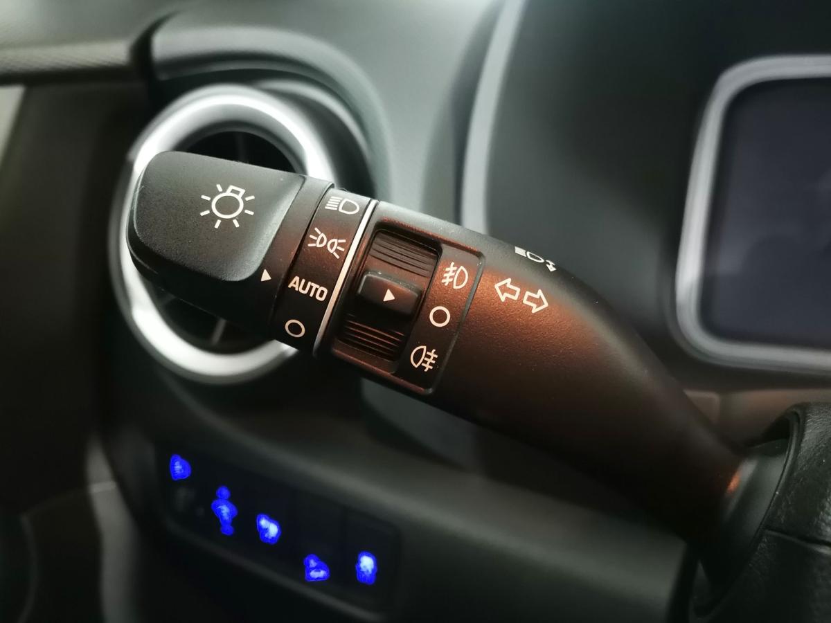 hyundai-kauai-2021-gasolina-998cc