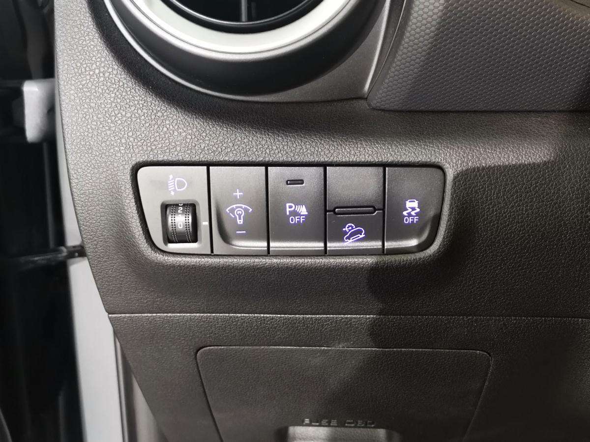 hyundai-kauai-2021-gasolina-998cc