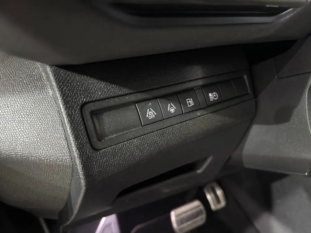 peugeot-3008-2021-hibrido-a-gasolina-1598cc