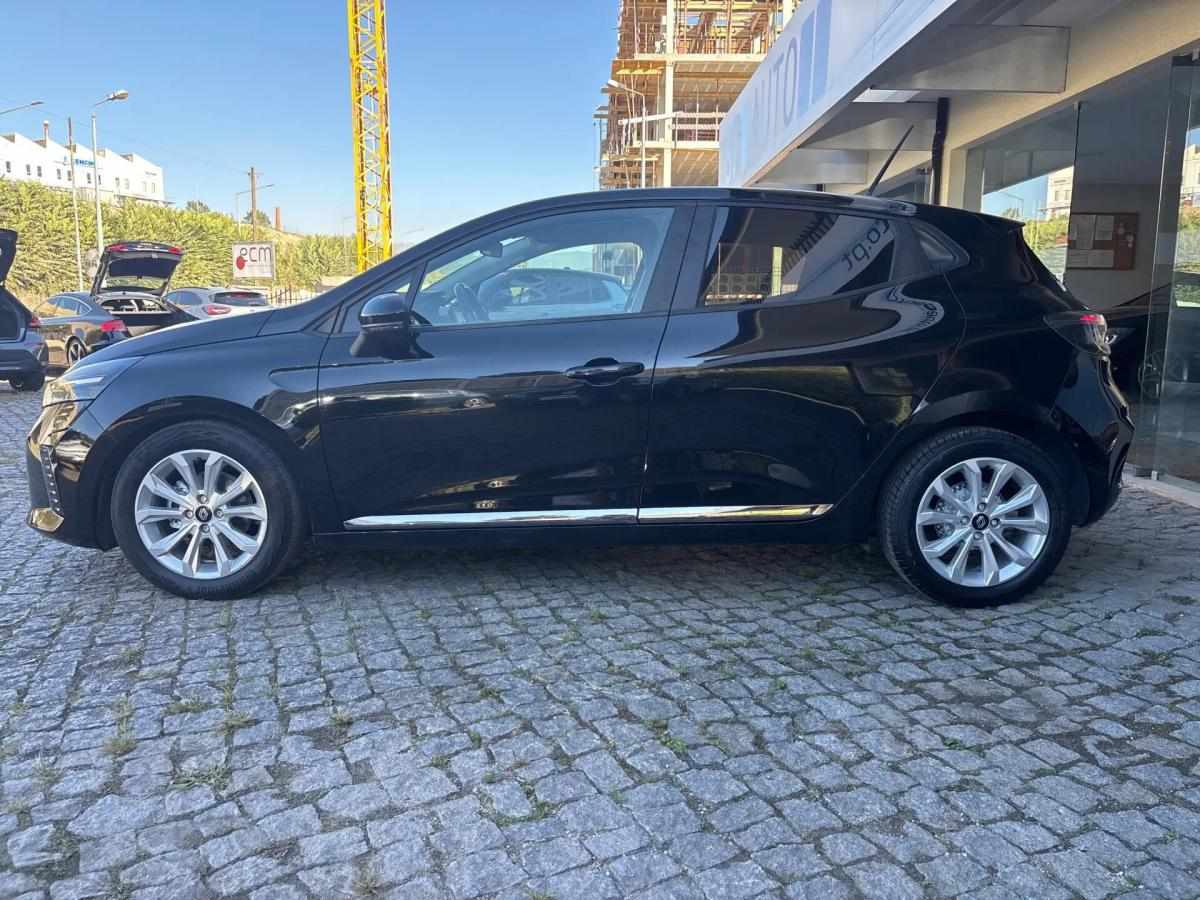 renault-clio-2024-gpl-999cc