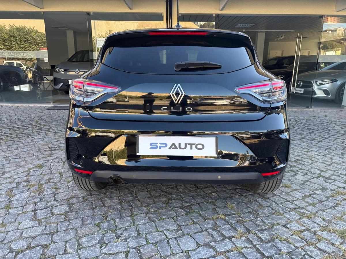 renault-clio-2024-gpl-999cc