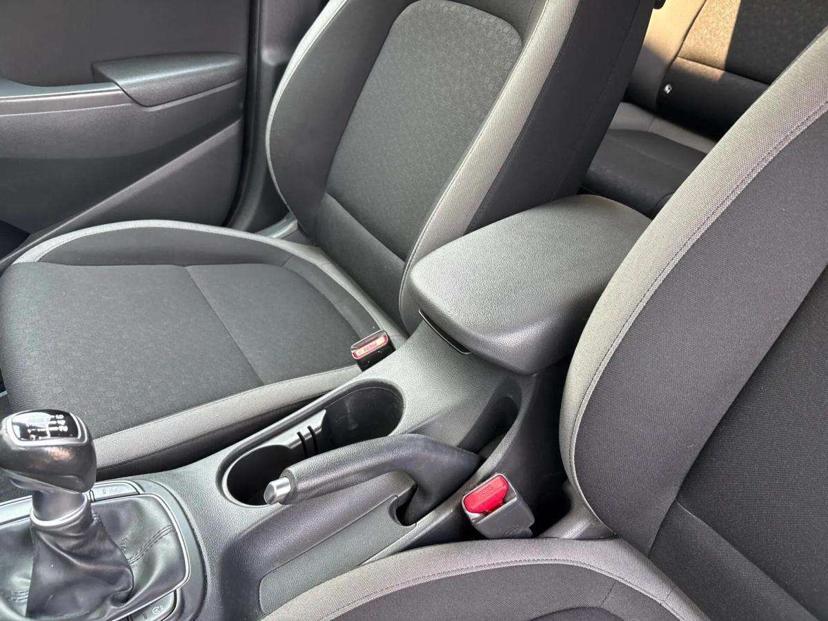 hyundai-kauai-2019-gasolina-998cc