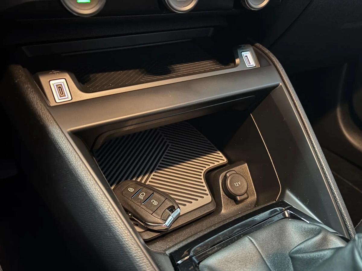 citroen-c4-2024-gasolina-1199cc
