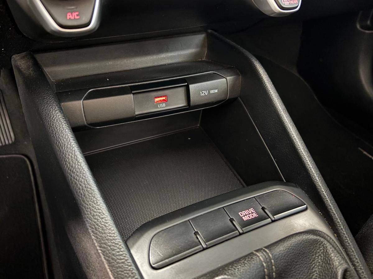 kia-stonic-2021-gasolina-998cc