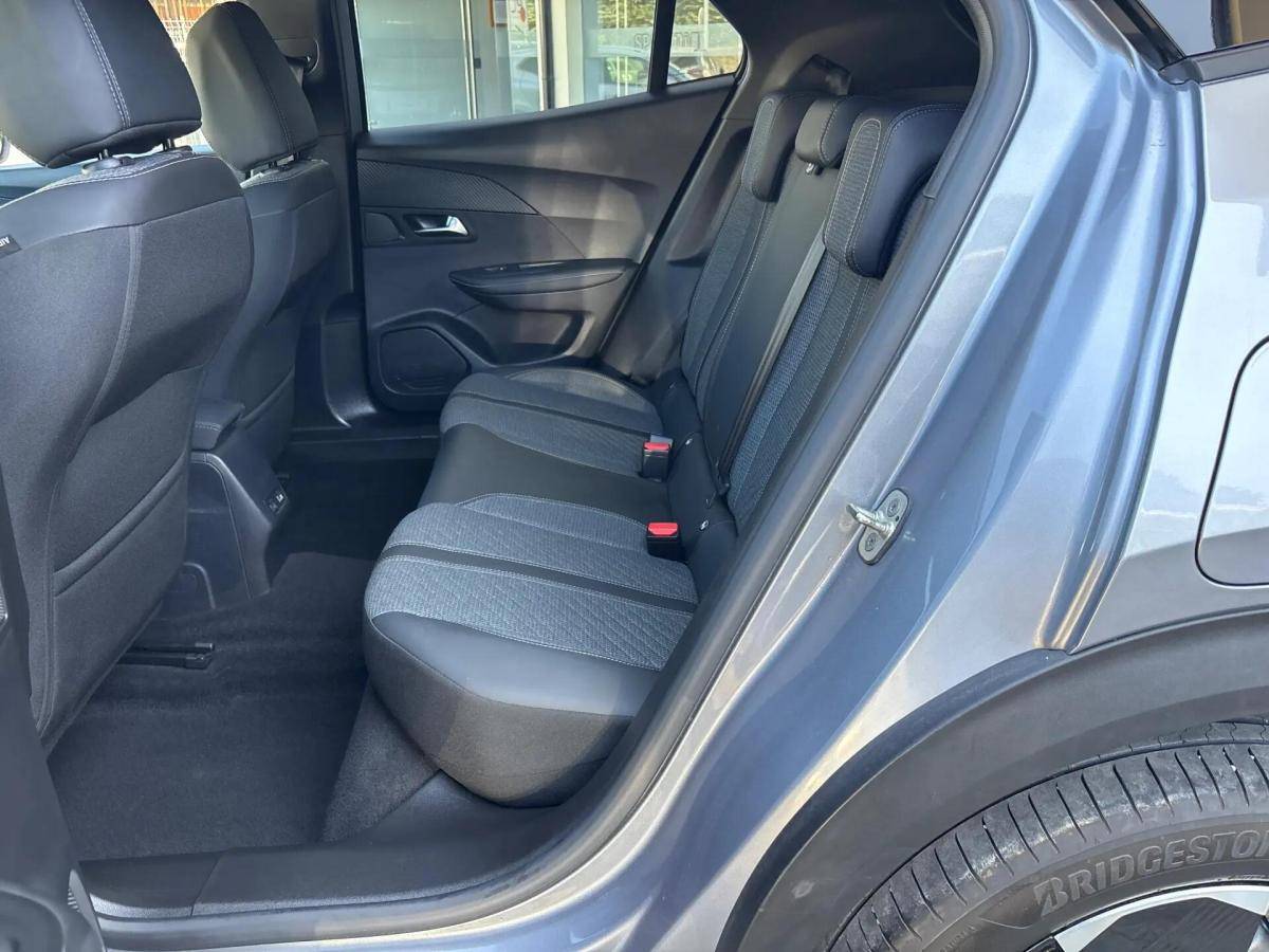 peugeot-2008-2025-gasolina-1199cc