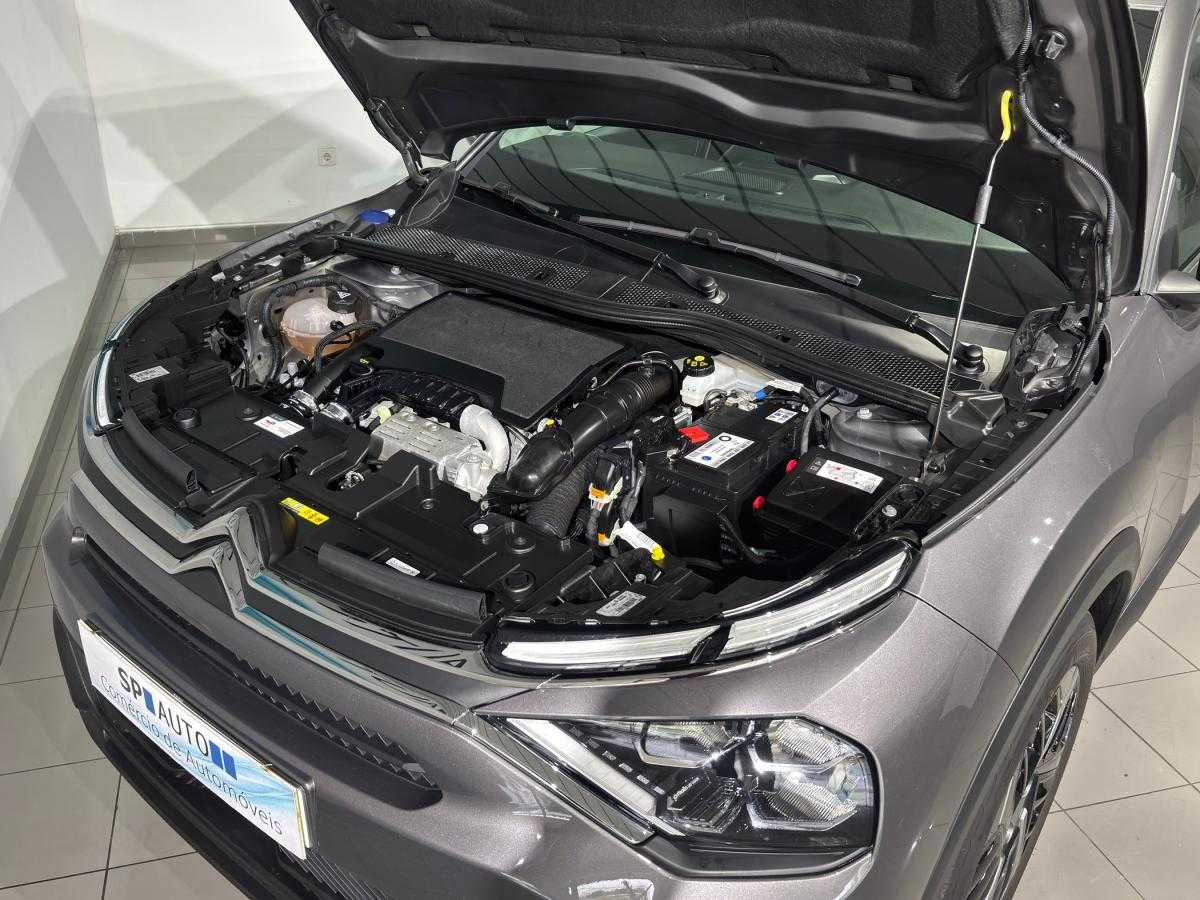 citroen-c4-2024-gasolina-1199cc
