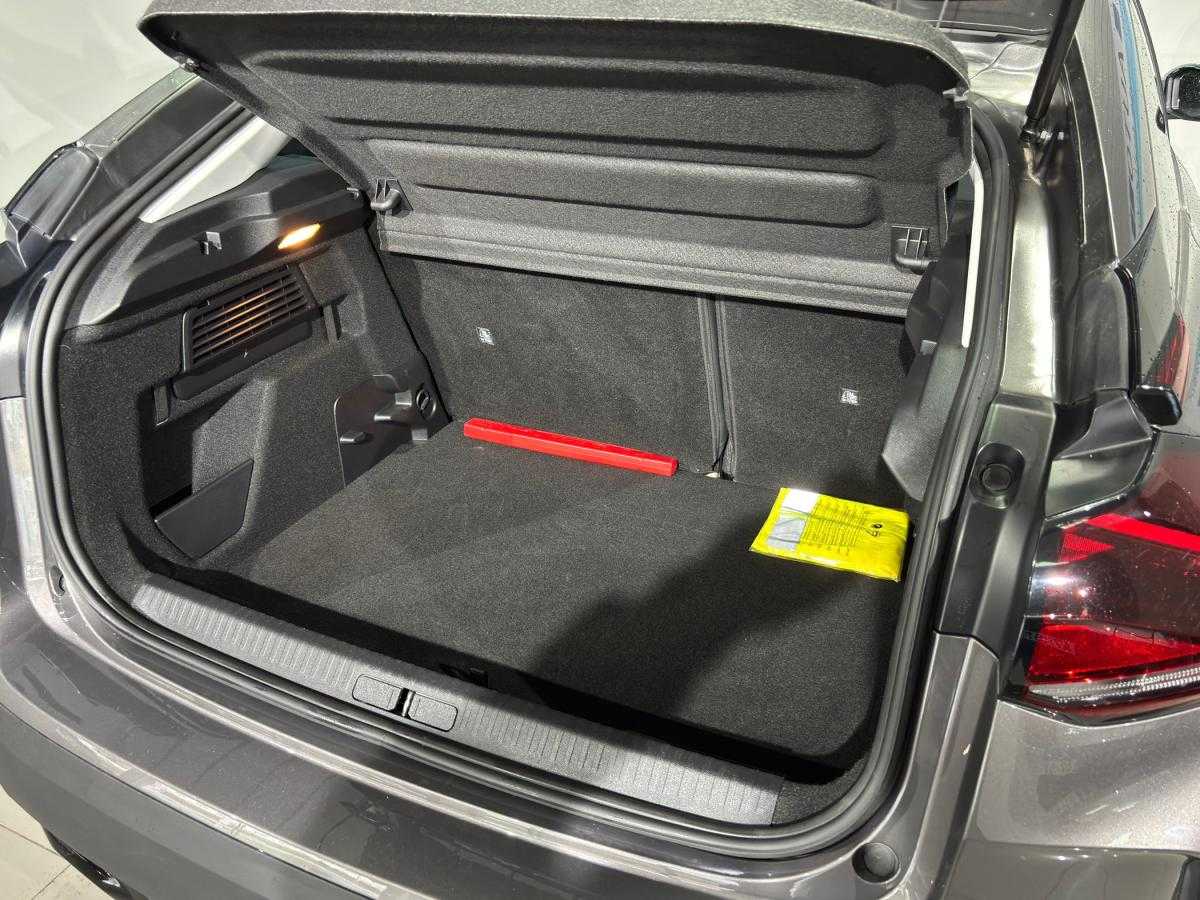 citroen-c4-2024-gasolina-1199cc