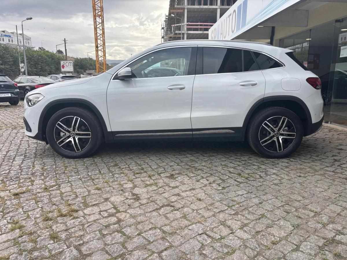 mercedes-benz-gla-250-e-2022-hibrido-a-gasolina-1332cc