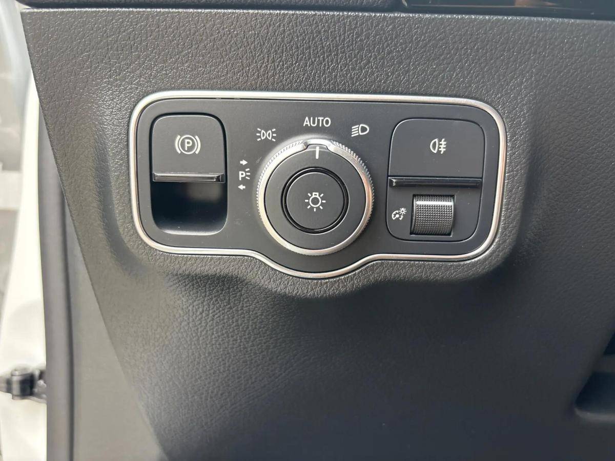 mercedes-benz-gla-250-e-2022-hibrido-a-gasolina-1332cc