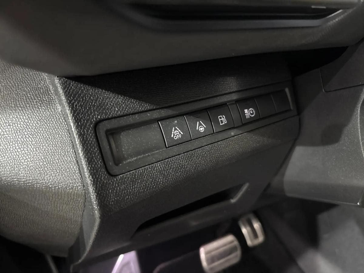 peugeot-3008-2021-hibrido-a-gasolina-1598cc