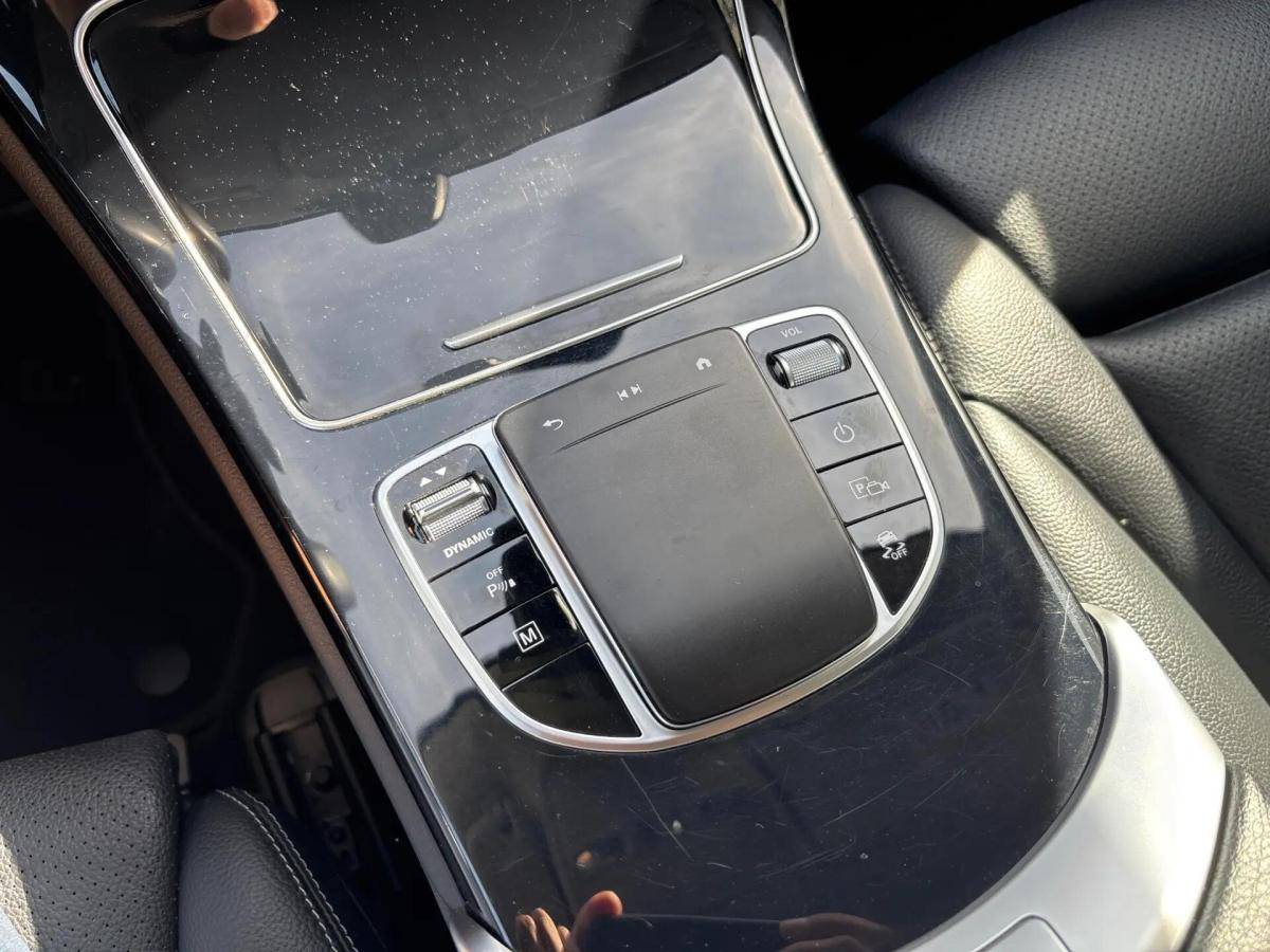 mercedes-benz-glc-300-e-4matic-2022-hibrido-a-gasolina-1991cc