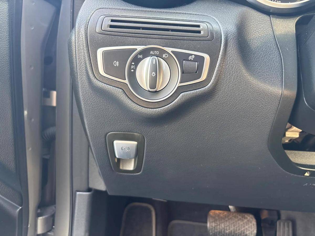 mercedes-benz-glc-300-e-4matic-2022-hibrido-a-gasolina-1991cc
