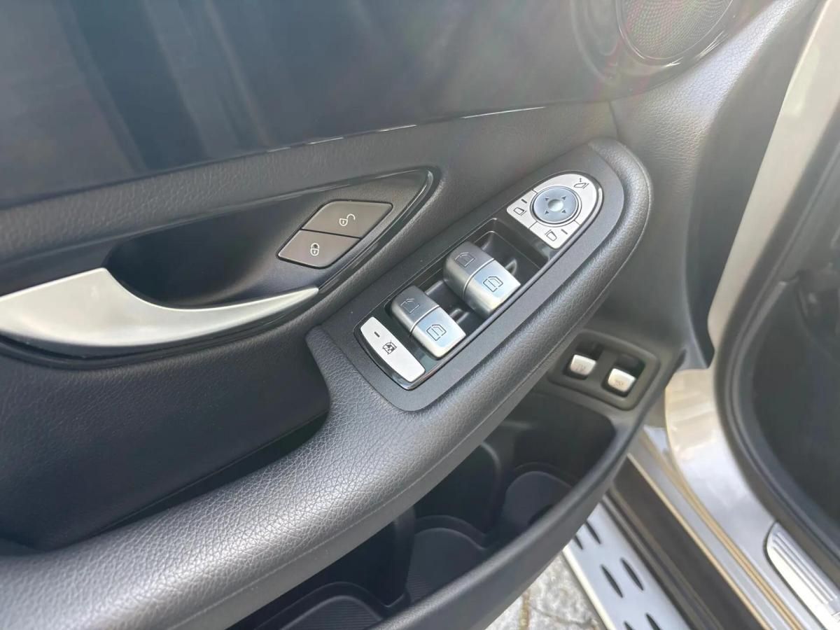 mercedes-benz-glc-300-e-4matic-2022-hibrido-a-gasolina-1991cc