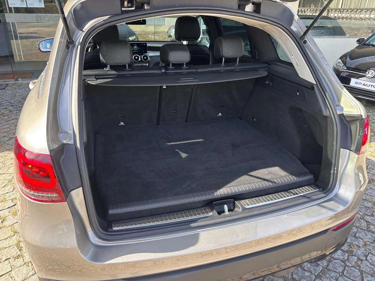 mercedes-benz-glc-300-e-4matic-2022-hibrido-a-gasolina-1991cc