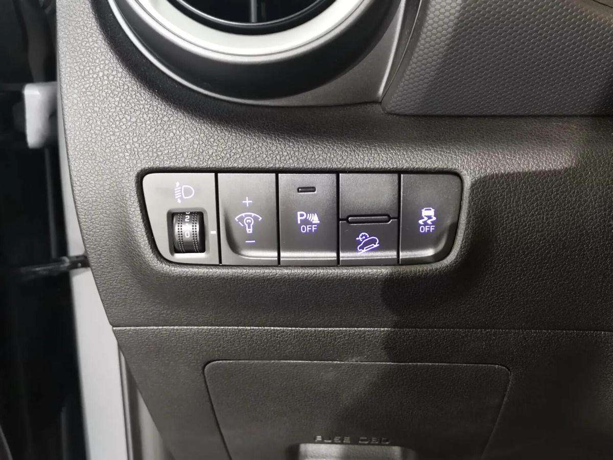 hyundai-kauai-2021-gasolina-998cc