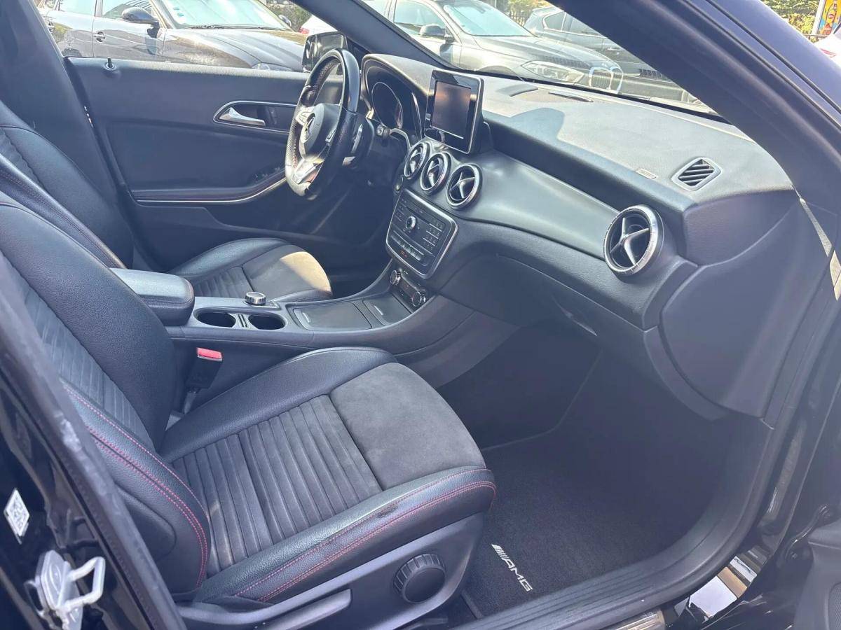 mercedes-benz-cla-220-d-shooting-brake-2015-diesel-2143cc