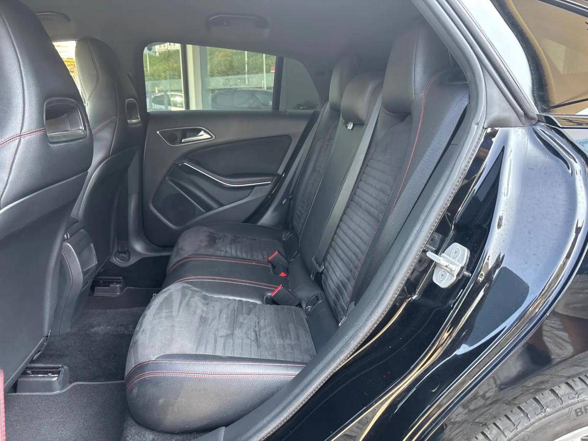 mercedes-benz-cla-220-d-shooting-brake-2015-diesel-2143cc