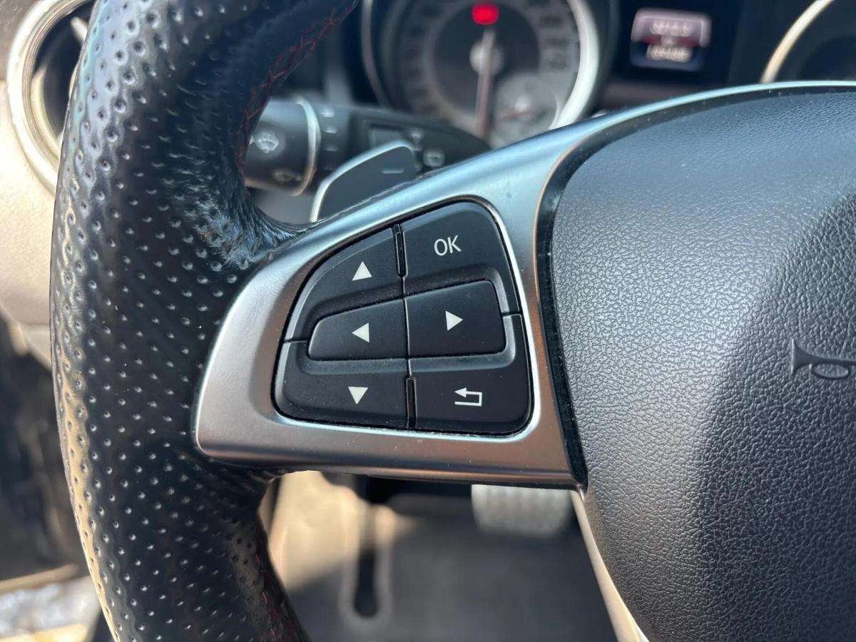 mercedes-benz-cla-220-d-shooting-brake-2015-diesel-2143cc
