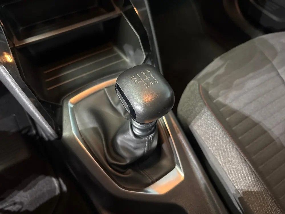 peugeot-2008-2020-gasolina-1199cc