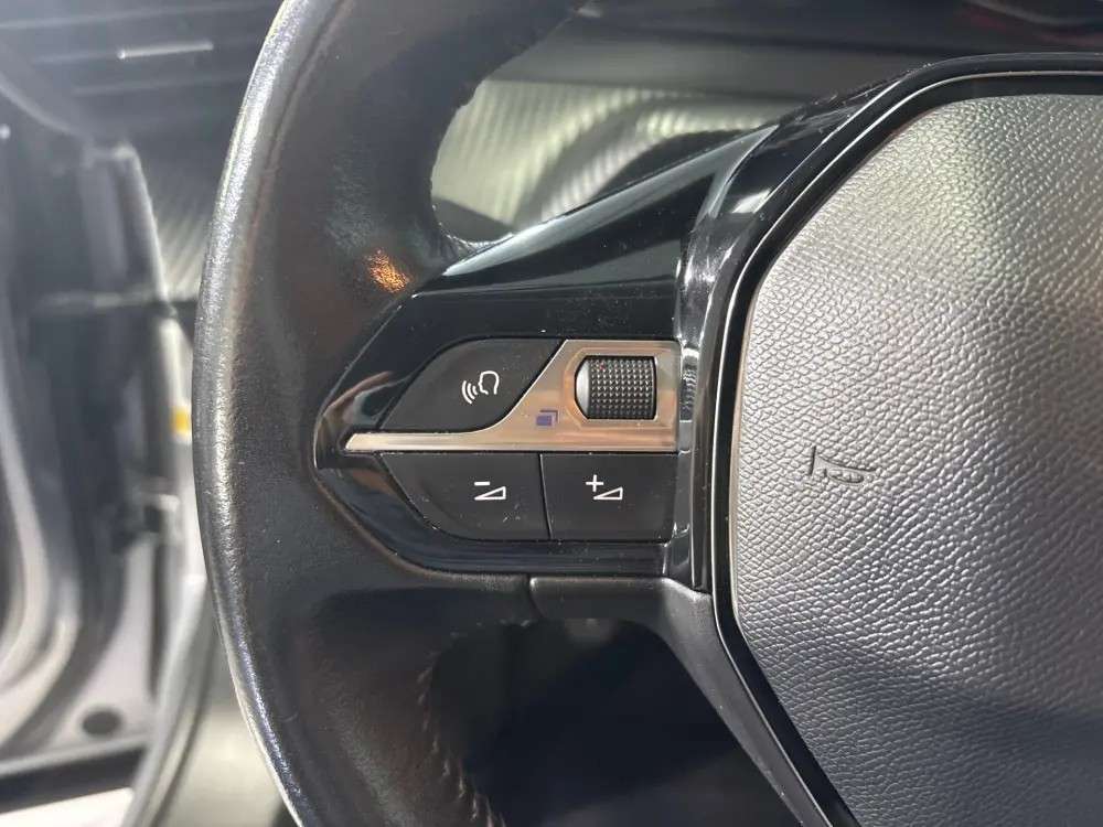 peugeot-2008-2020-gasolina-1199cc