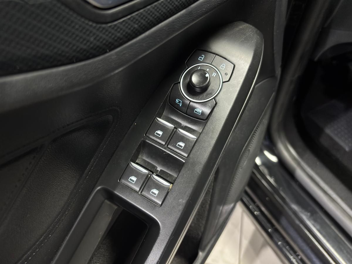 ford-focus-2022-gasolina-998cc