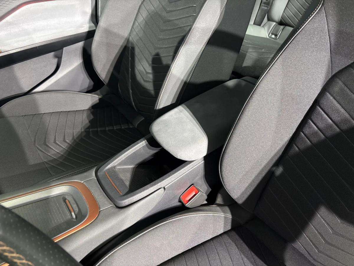 cupra-born-2023-eletrico-0cc