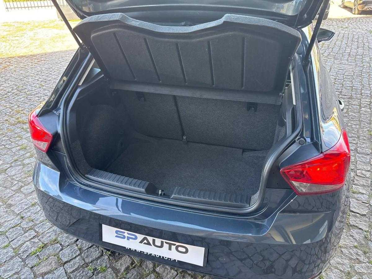 seat-ibiza-2024-gasolina-999cc