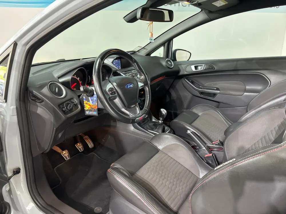 ford-fiesta-2016-gasolina-1596cc