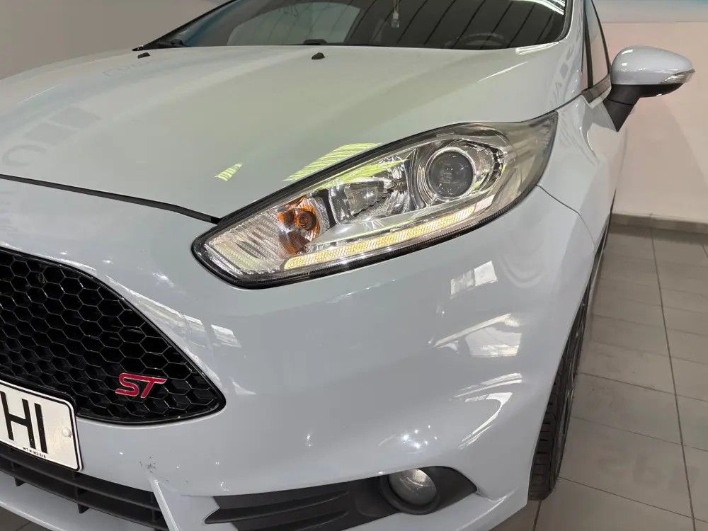 ford-fiesta-2016-gasolina-1596cc