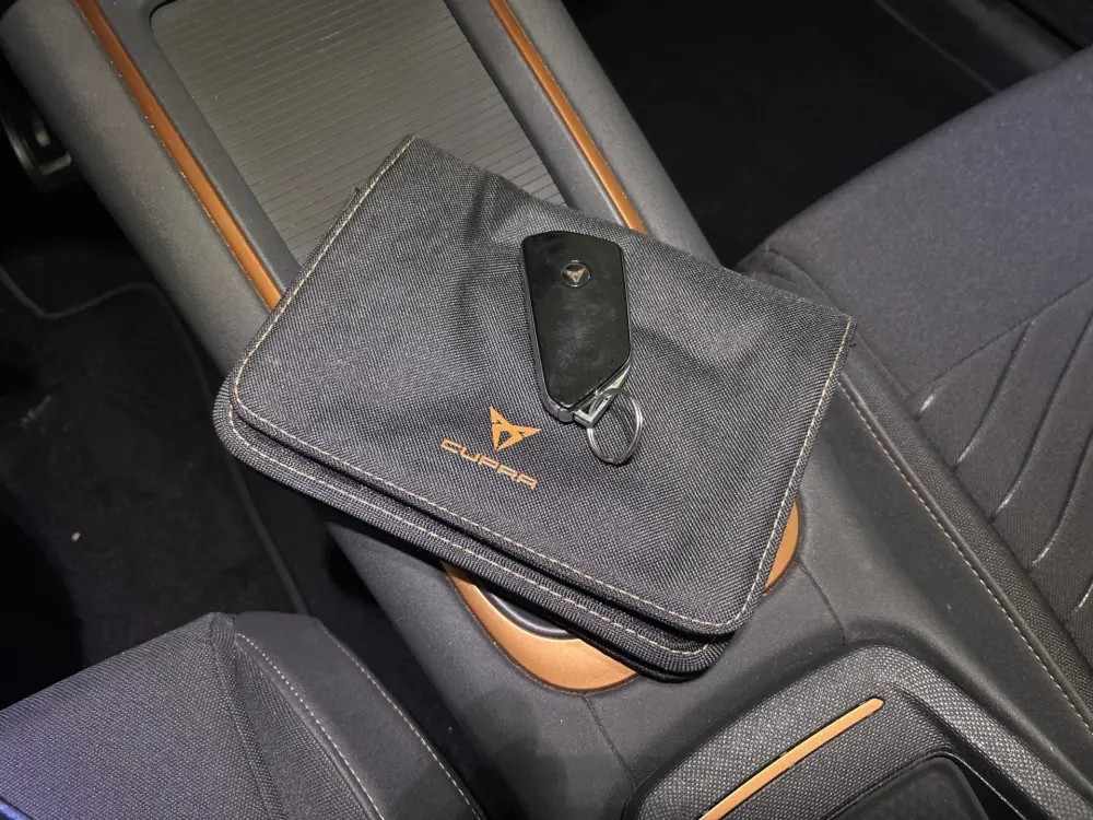 cupra-born-2023-eletrico-0cc