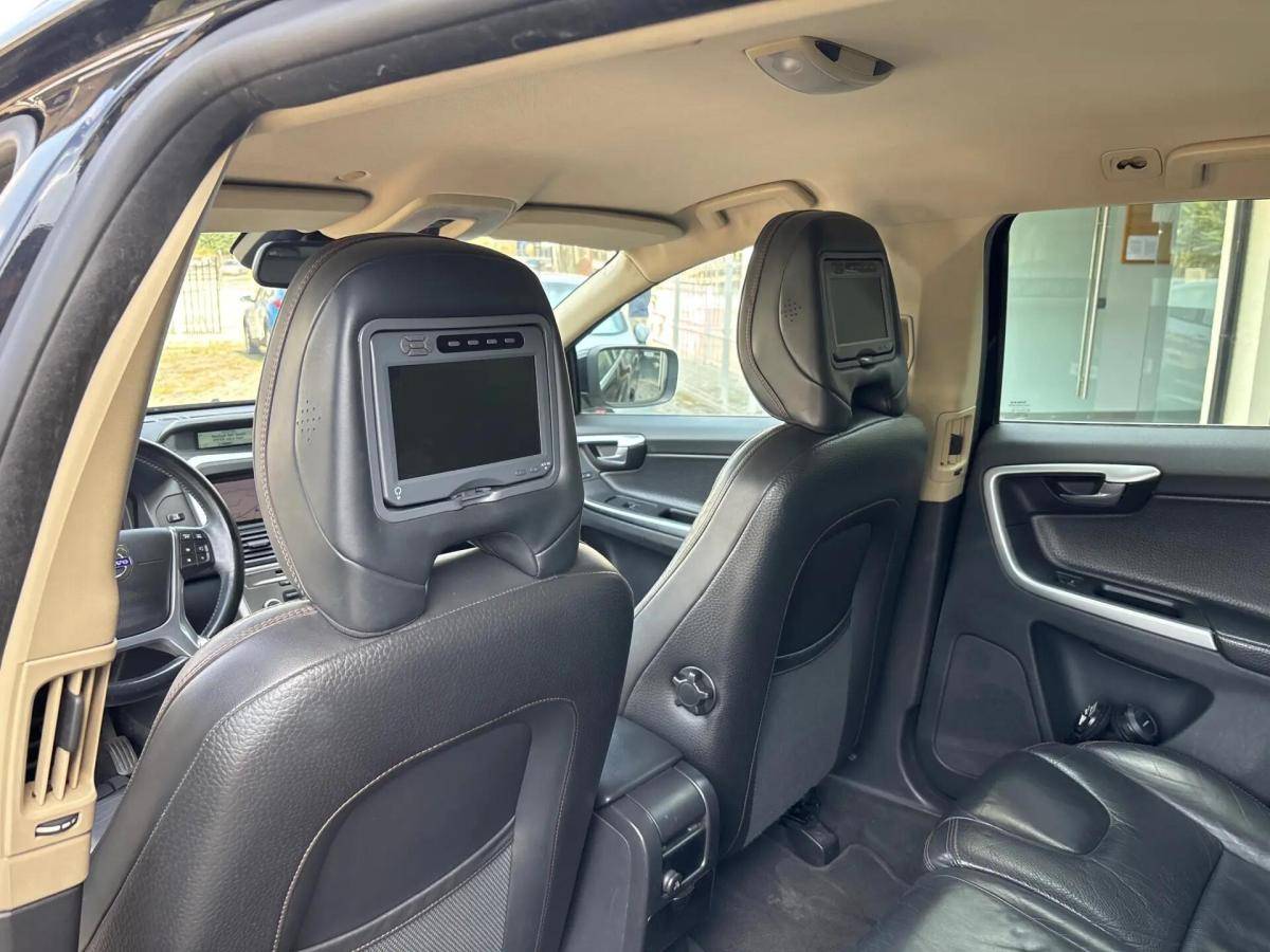 volvo-xc60-2010-diesel-2400cc