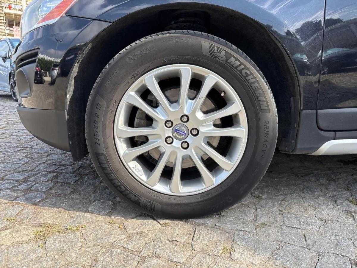 volvo-xc60-2010-diesel-2400cc
