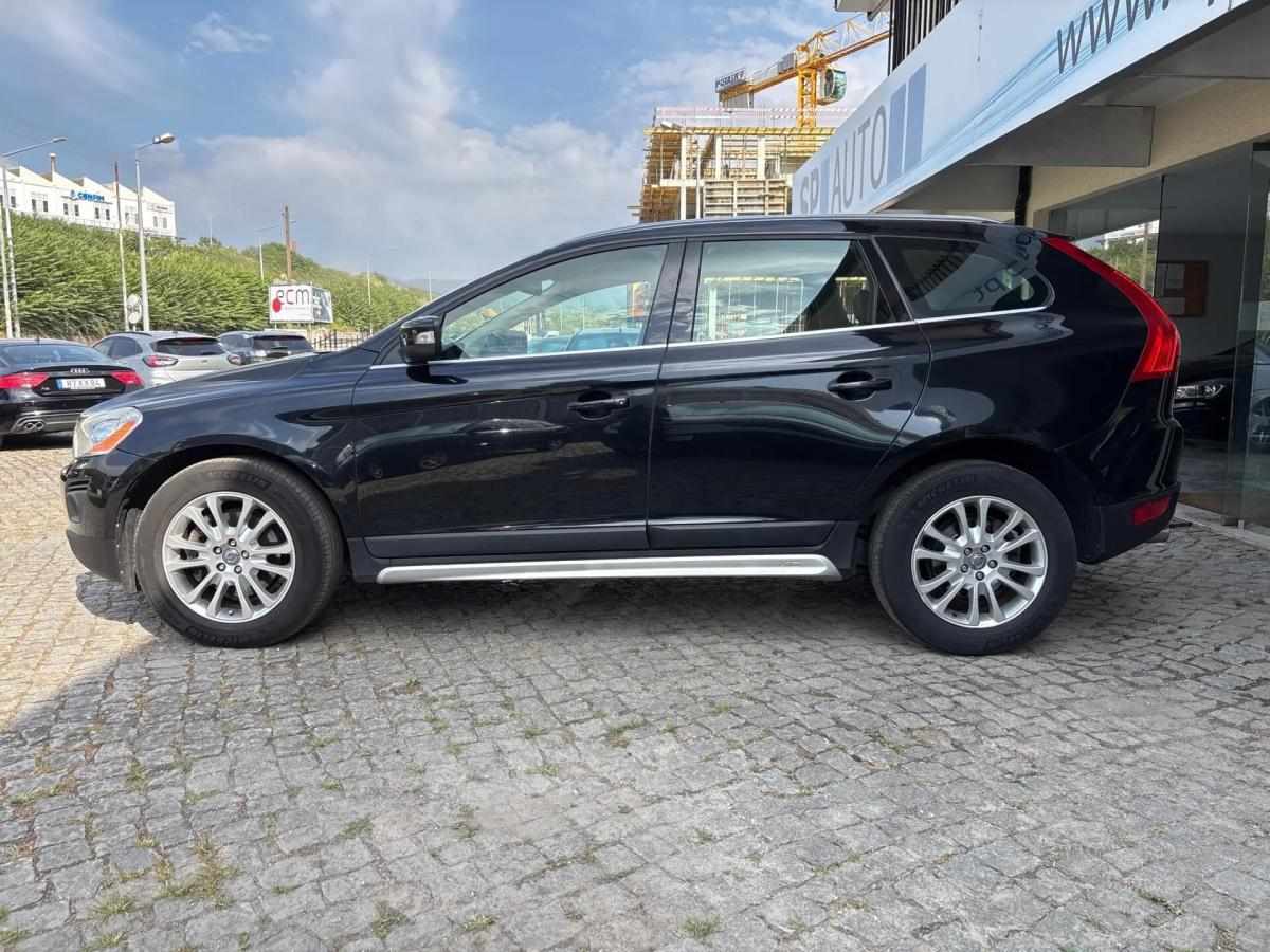 volvo-xc60-2010-diesel-2400cc