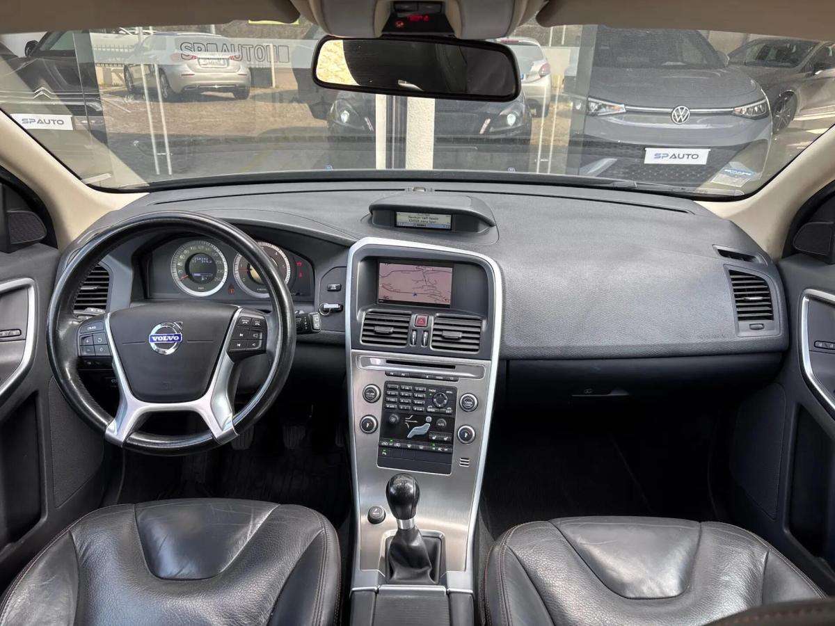volvo-xc60-2010-diesel-2400cc