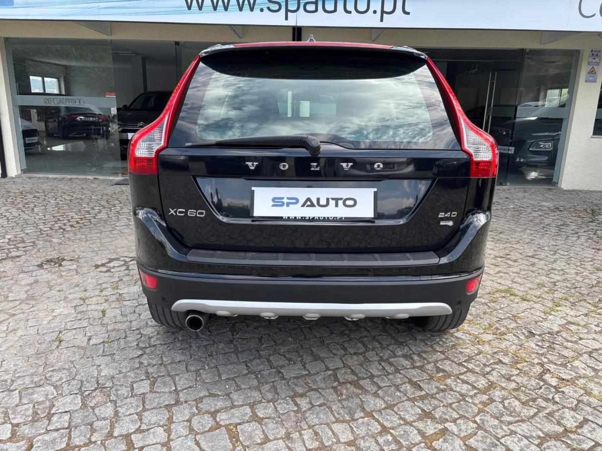 volvo-xc60-2010-diesel-2400cc