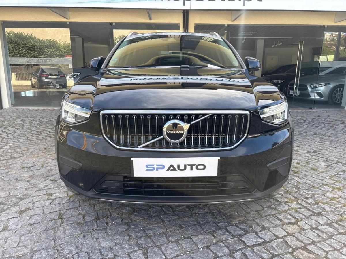 volvo-xc40-2023-hibrido-a-gasolina-1477cc