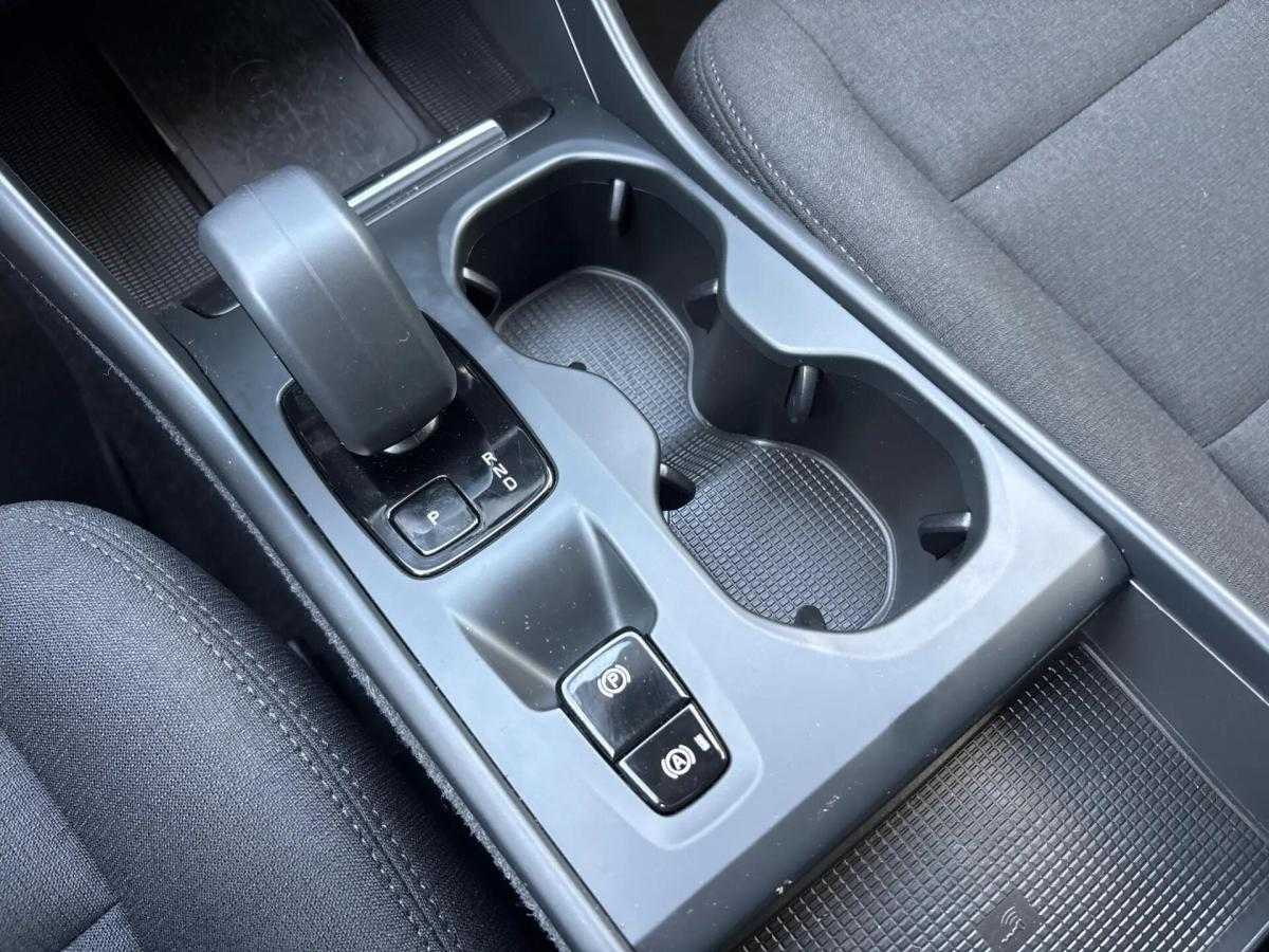 volvo-xc40-2023-hibrido-a-gasolina-1477cc