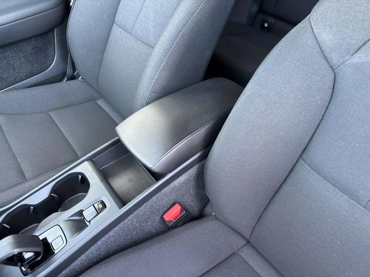 volvo-xc40-2023-hibrido-a-gasolina-1477cc