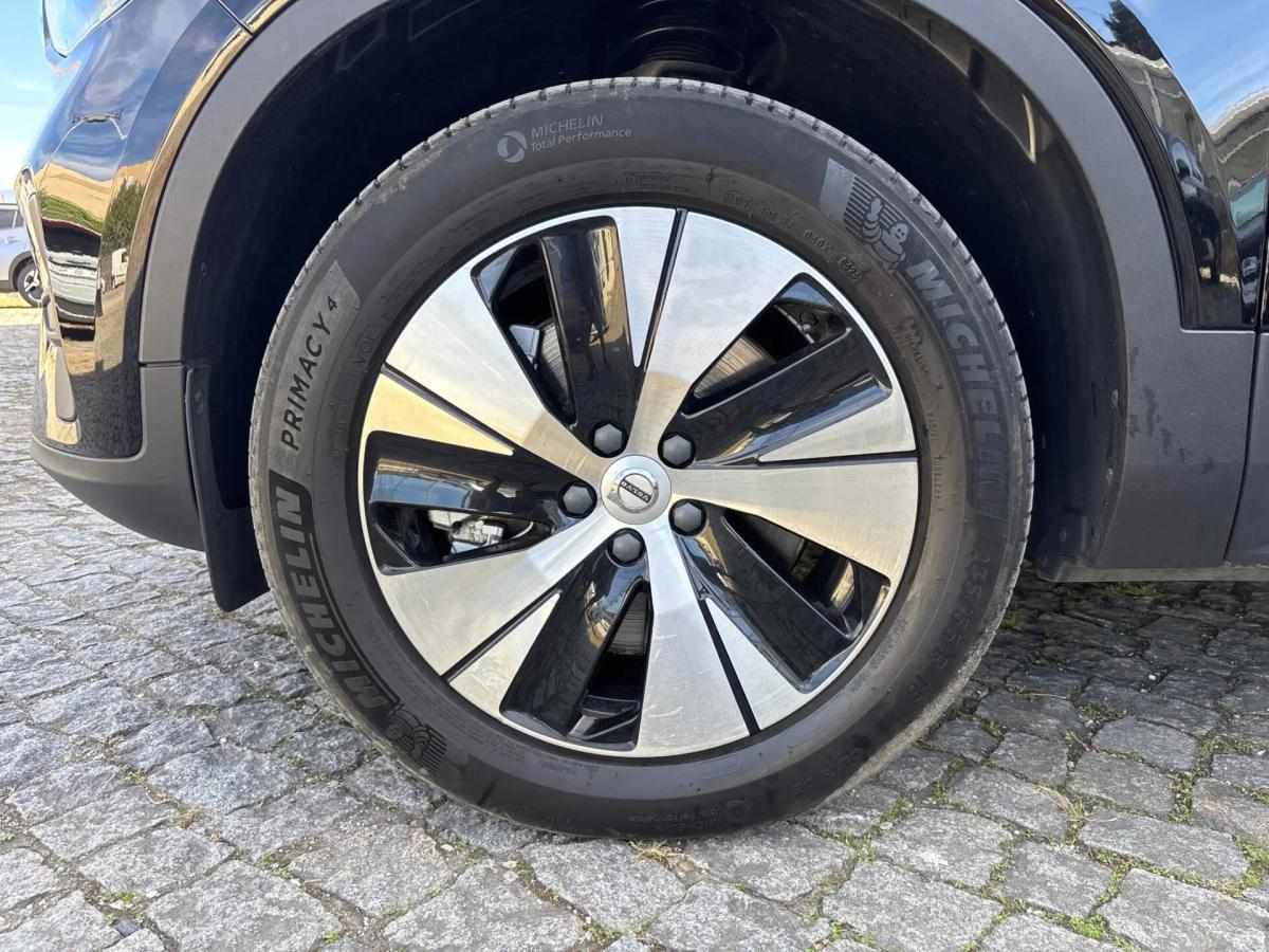 volvo-xc40-2023-hibrido-a-gasolina-1477cc
