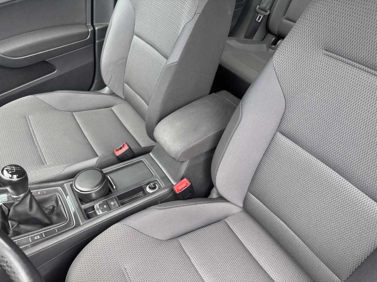 volkswagen-golf-variant-2019-diesel-1598cc