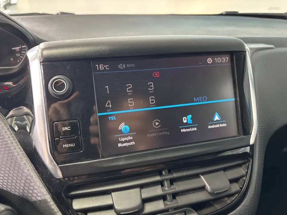 peugeot-208-2017-diesel-1560cc