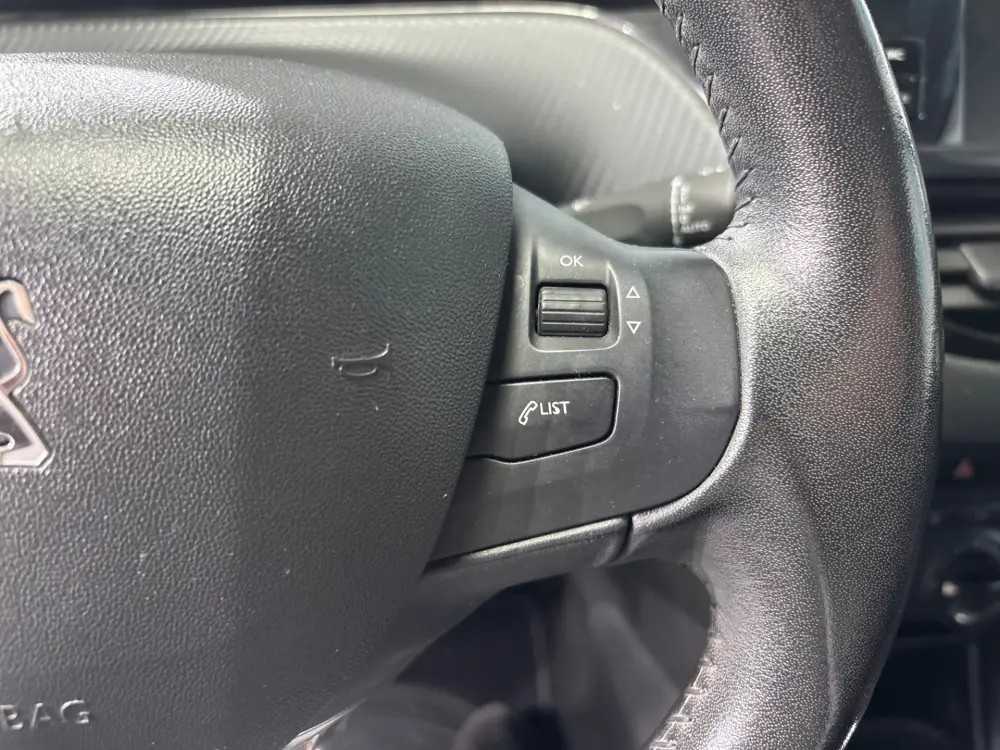 peugeot-208-2017-diesel-1560cc