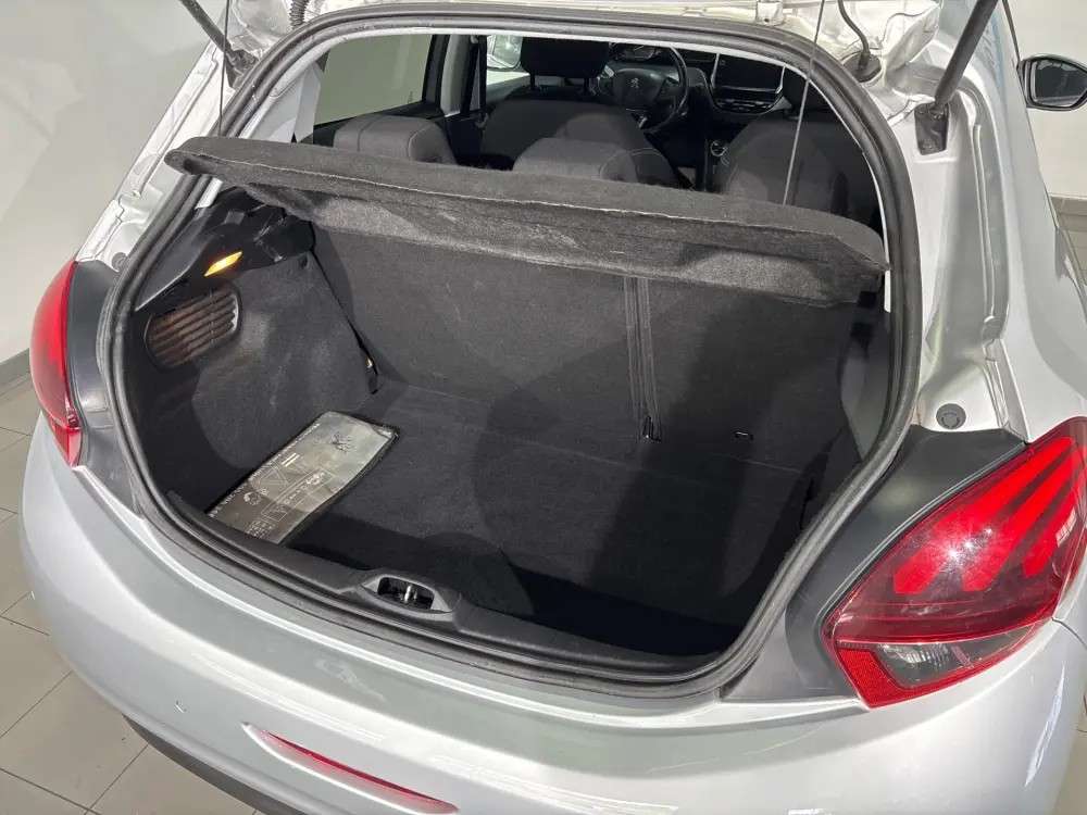 peugeot-208-2017-diesel-1560cc
