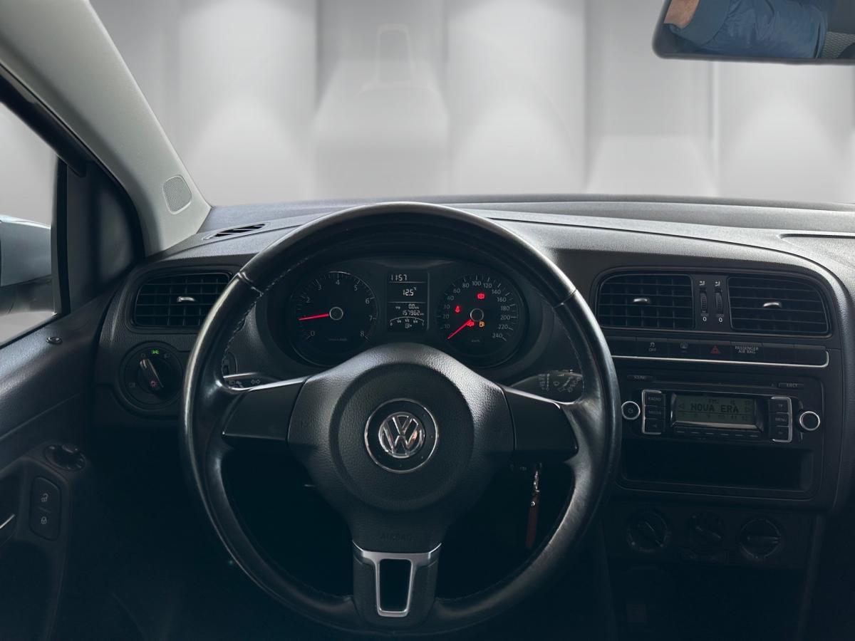 volkswagen-polo-2010-gasolina-1198cc
