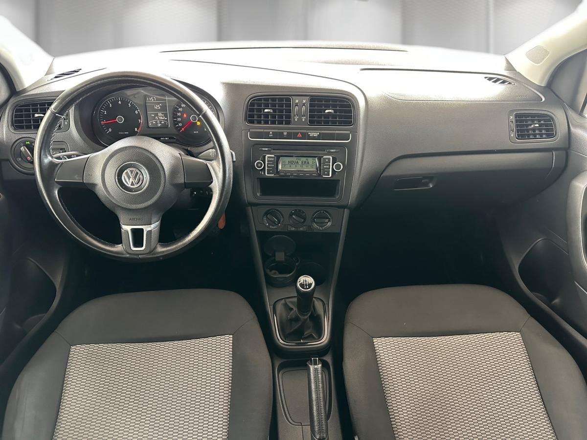 volkswagen-polo-2010-gasolina-1198cc
