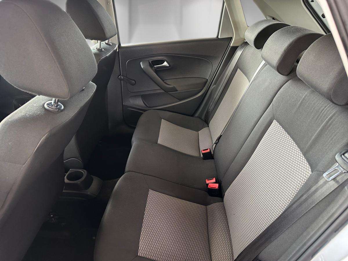 volkswagen-polo-2010-gasolina-1198cc