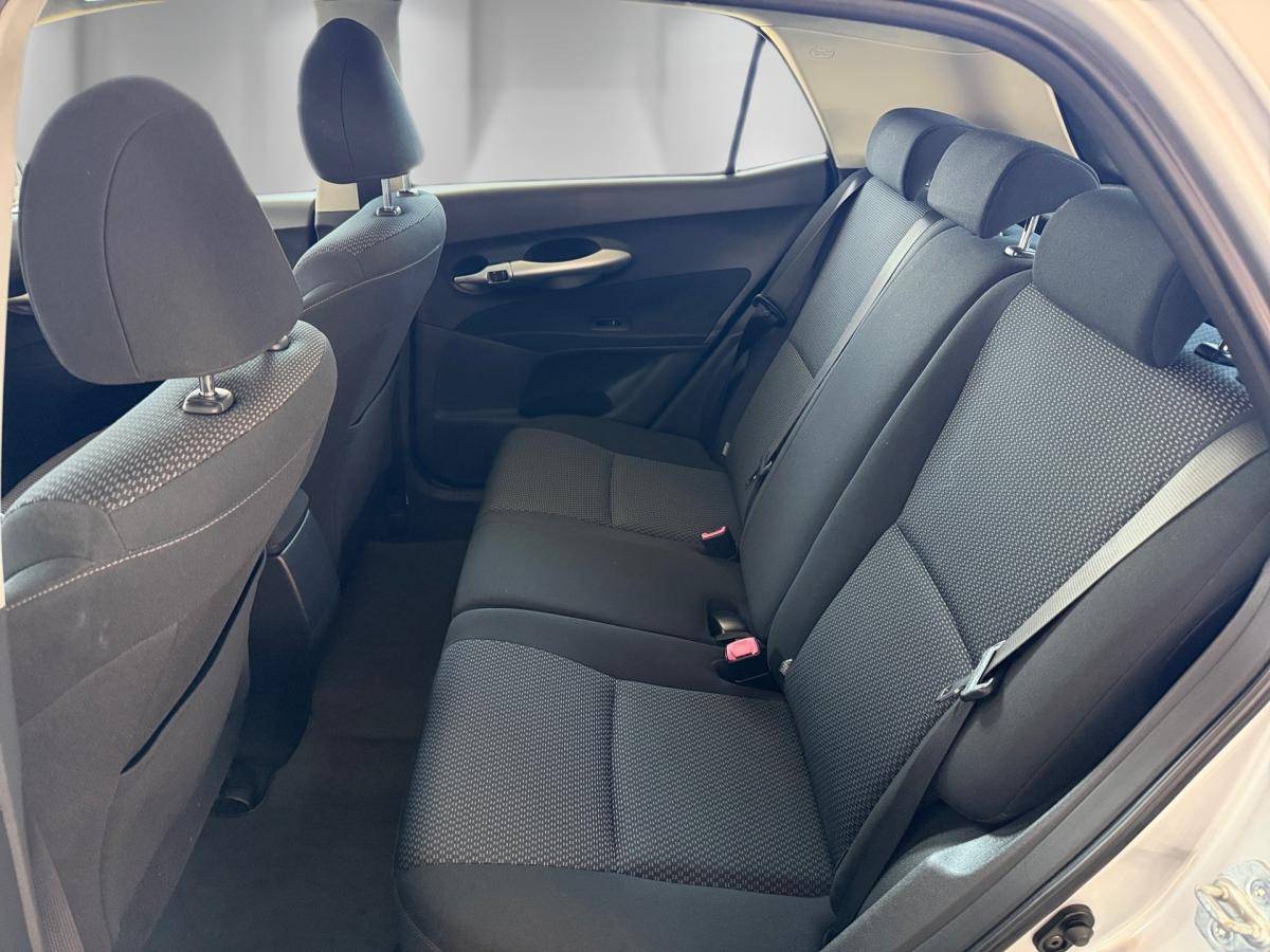 toyota-auris-2011-gasolina-1329cc