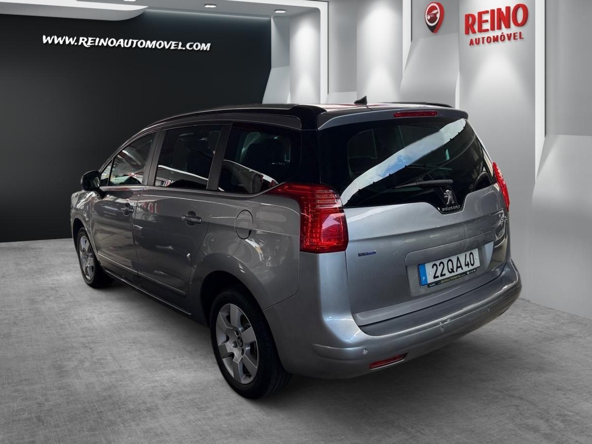 peugeot-5008-2015-diesel-1560cc