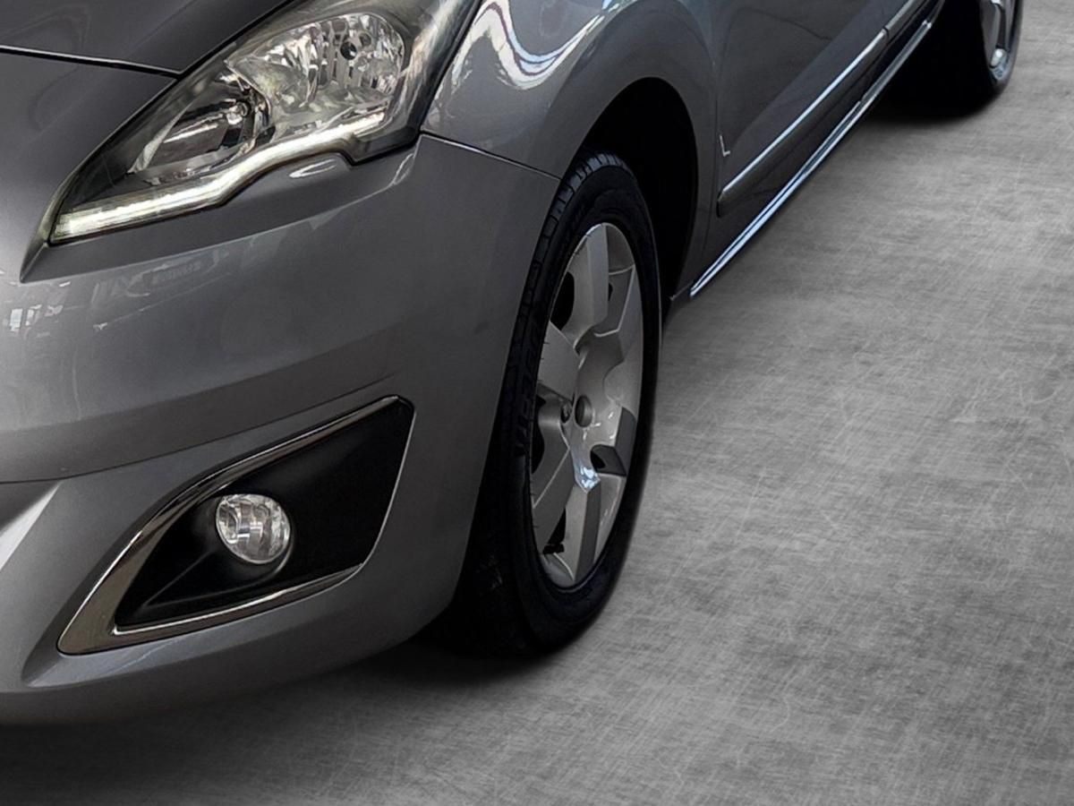 peugeot-5008-2015-diesel-1560cc